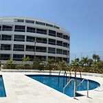 Escápate a Serena del Mar con piscina, sauna y relax